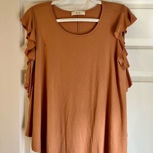 NWOT Apricot Ruffle Sleeve‎ Top